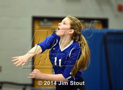 Thumbnail 1 in Glastonbury @ Fairfield Ludlowe (CIAC Class LL 2nd Round) photogallery.