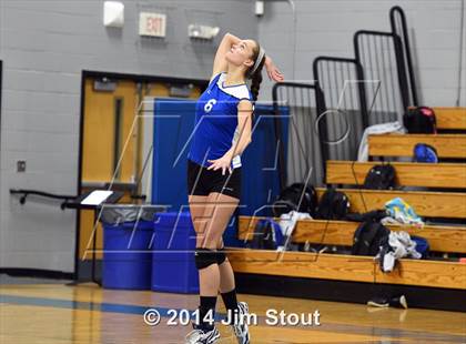 Thumbnail 3 in Glastonbury @ Fairfield Ludlowe (CIAC Class LL 2nd Round) photogallery.