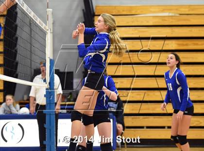 Thumbnail 2 in Glastonbury @ Fairfield Ludlowe (CIAC Class LL 2nd Round) photogallery.