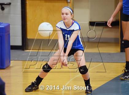 Thumbnail 1 in Glastonbury @ Fairfield Ludlowe (CIAC Class LL 2nd Round) photogallery.