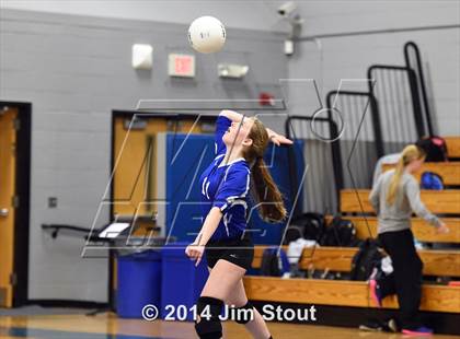 Thumbnail 2 in Glastonbury @ Fairfield Ludlowe (CIAC Class LL 2nd Round) photogallery.