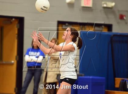 Thumbnail 1 in Glastonbury @ Fairfield Ludlowe (CIAC Class LL 2nd Round) photogallery.