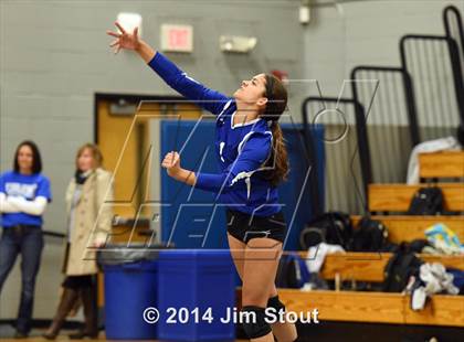 Thumbnail 3 in Glastonbury @ Fairfield Ludlowe (CIAC Class LL 2nd Round) photogallery.