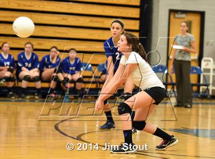 Thumbnail 2 in Glastonbury @ Fairfield Ludlowe (CIAC Class LL 2nd Round) photogallery.