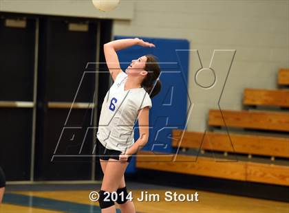 Thumbnail 2 in Glastonbury @ Fairfield Ludlowe (CIAC Class LL 2nd Round) photogallery.