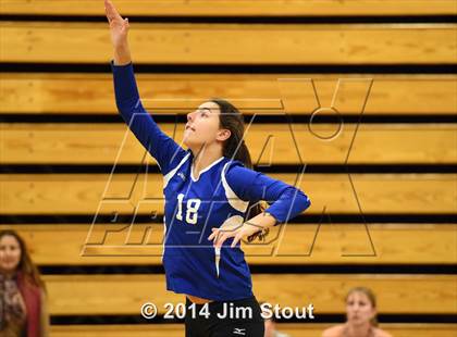 Thumbnail 3 in Glastonbury @ Fairfield Ludlowe (CIAC Class LL 2nd Round) photogallery.