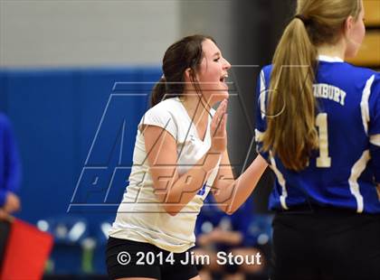 Thumbnail 1 in Glastonbury @ Fairfield Ludlowe (CIAC Class LL 2nd Round) photogallery.