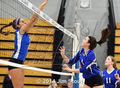 Thumbnail 1 in Glastonbury @ Fairfield Ludlowe (CIAC Class LL 2nd Round) photogallery.