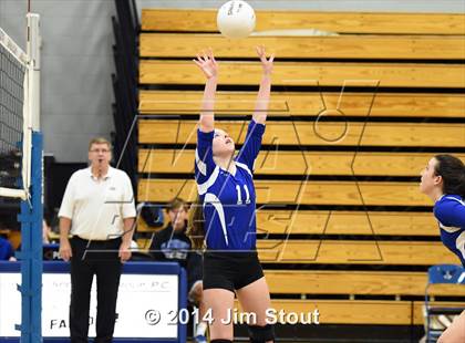 Thumbnail 3 in Glastonbury @ Fairfield Ludlowe (CIAC Class LL 2nd Round) photogallery.