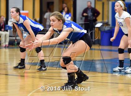 Thumbnail 2 in Glastonbury @ Fairfield Ludlowe (CIAC Class LL 2nd Round) photogallery.