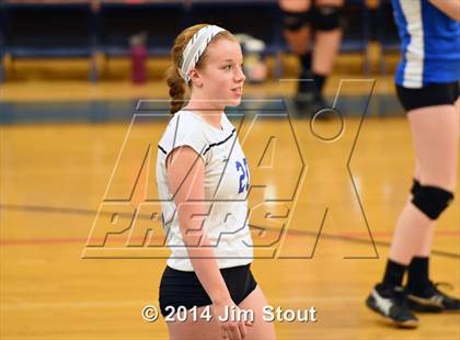Thumbnail 2 in Glastonbury @ Fairfield Ludlowe (CIAC Class LL 2nd Round) photogallery.