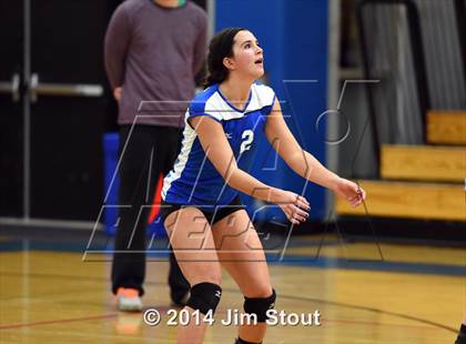 Thumbnail 2 in Glastonbury @ Fairfield Ludlowe (CIAC Class LL 2nd Round) photogallery.