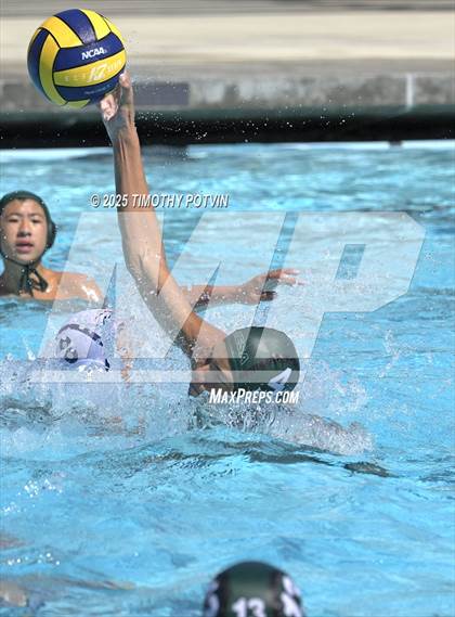 Thumbnail 3 in Murrieta Mesa vs Great Oak (Liberty Tournament) photogallery.