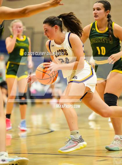 Thumbnail 2 in Pueblo County vs Littleton (Dakota Ridge Varsity Tournament) photogallery.