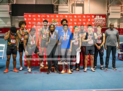 Thumbnail 1 in Carl Lewis Invitational (Awards) photogallery.