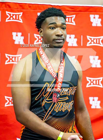 Thumbnail 1 in Carl Lewis Invitational (Awards) photogallery.