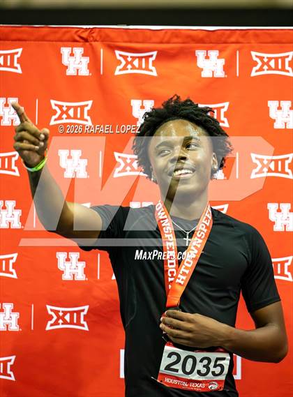 Thumbnail 2 in Carl Lewis Invitational (Awards) photogallery.