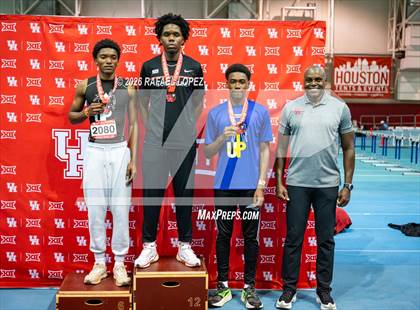Thumbnail 1 in Carl Lewis Invitational (Awards) photogallery.