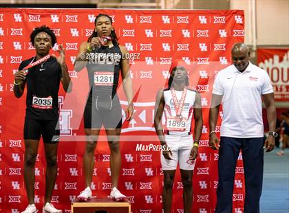 Thumbnail 3 in Carl Lewis Invitational (Awards) photogallery.