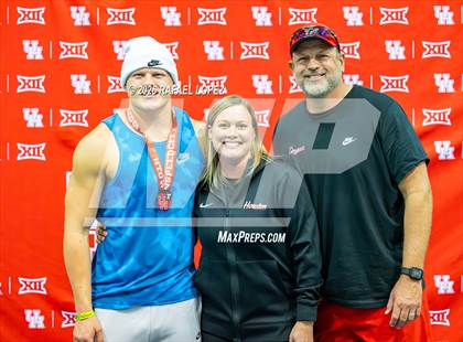 Thumbnail 2 in Carl Lewis Invitational (Awards) photogallery.