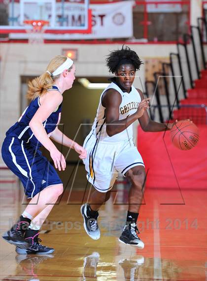 Thumbnail 2 in Northwest vs Olathe East (Mid America Classic 5th place) photogallery.
