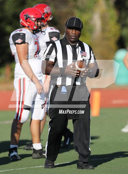 Thumbnail 3 in St. Helena @ Salesian College Preparatory (CIF NCS D7 Semifinal) photogallery.