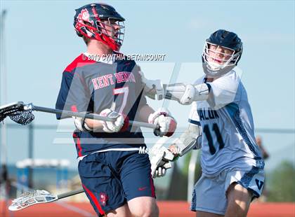 Thumbnail 3 in Valor Christian vs Kent Denver (CHSAA 5A Semifinal) photogallery.