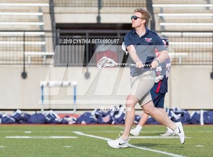 Thumbnail 1 in Valor Christian vs Kent Denver (CHSAA 5A Semifinal) photogallery.