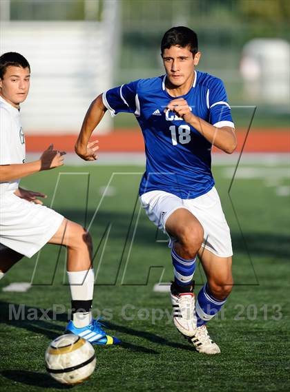 Thumbnail 1 in Glenbrook North vs. Carthage (Gateway City Soccer Classic) photogallery.