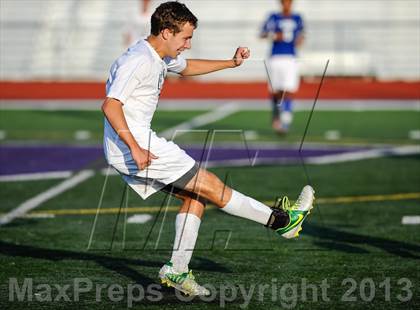 Thumbnail 1 in Glenbrook North vs. Carthage (Gateway City Soccer Classic) photogallery.