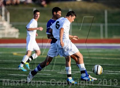 Thumbnail 2 in Glenbrook North vs. Carthage (Gateway City Soccer Classic) photogallery.
