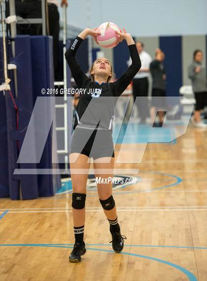 Thumbnail 3 in St. Scholastica vs. Thomas Jefferson (Penguin Volleyball Classic) photogallery.