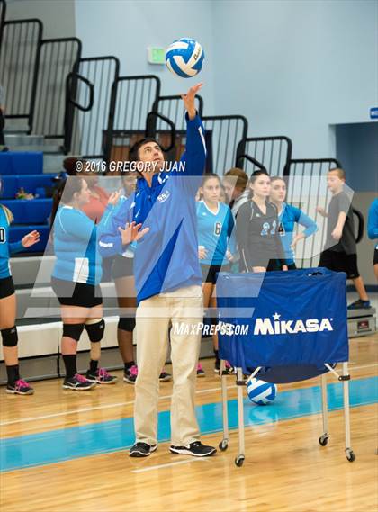 Thumbnail 2 in St. Scholastica vs. Thomas Jefferson (Penguin Volleyball Classic) photogallery.