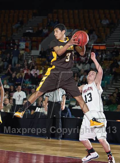 Thumbnail 3 in Thomas Jefferson vs. Wasson (CHSAA 4A Great 8) photogallery.