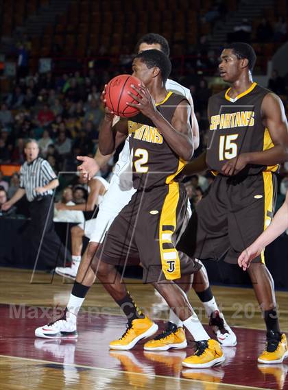 Thumbnail 3 in Thomas Jefferson vs. Wasson (CHSAA 4A Great 8) photogallery.