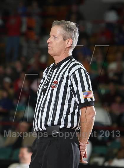 Thumbnail 3 in Thomas Jefferson vs. Wasson (CHSAA 4A Great 8) photogallery.