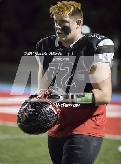 Thumbnail 1 in Muskego vs. Sun Prairie photogallery.