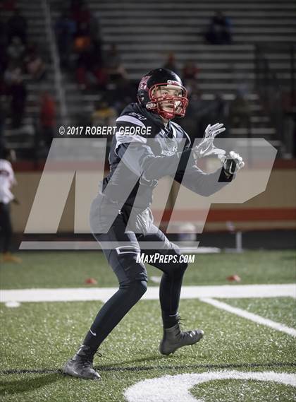 Thumbnail 1 in Muskego vs. Sun Prairie photogallery.