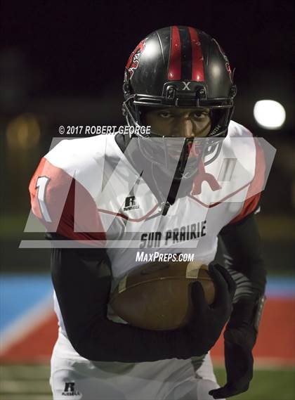 Thumbnail 1 in Muskego vs. Sun Prairie photogallery.