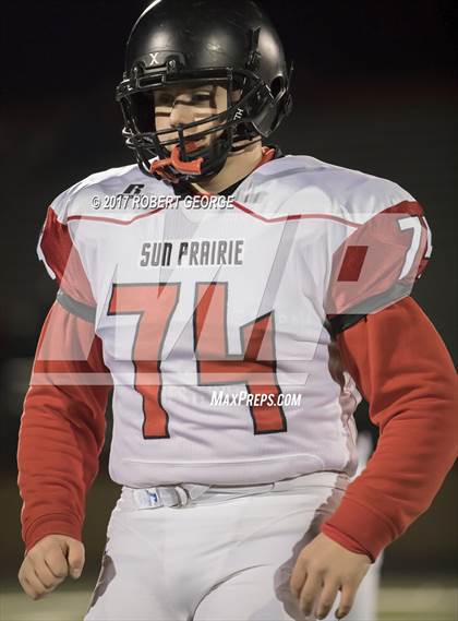Thumbnail 2 in Muskego vs. Sun Prairie photogallery.