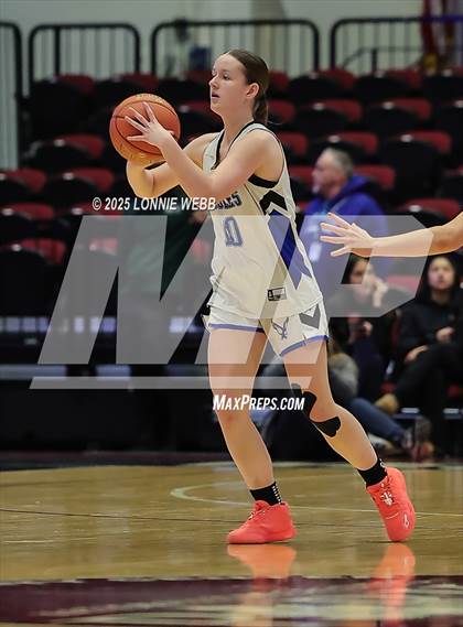 Thumbnail 2 in Dobbs Ferry vs Blind Brook (NYSPHSAA Section 1 Class B Semifinal) photogallery.