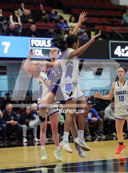 Thumbnail 3 in Dobbs Ferry vs Blind Brook (NYSPHSAA Section 1 Class B Semifinal) photogallery.