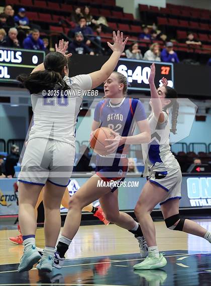 Thumbnail 1 in Dobbs Ferry vs Blind Brook (NYSPHSAA Section 1 Class B Semifinal) photogallery.