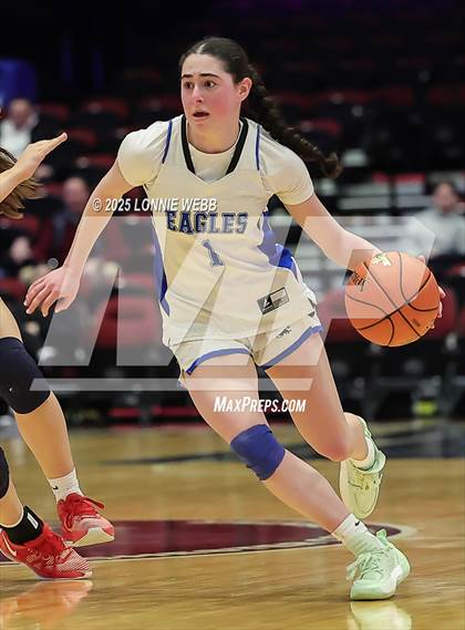Thumbnail 3 in Dobbs Ferry vs Blind Brook (NYSPHSAA Section 1 Class B Semifinal) photogallery.