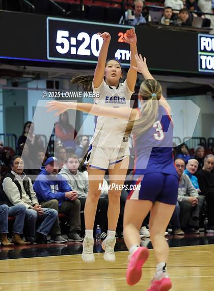 Thumbnail 3 in Dobbs Ferry vs Blind Brook (NYSPHSAA Section 1 Class B Semifinal) photogallery.