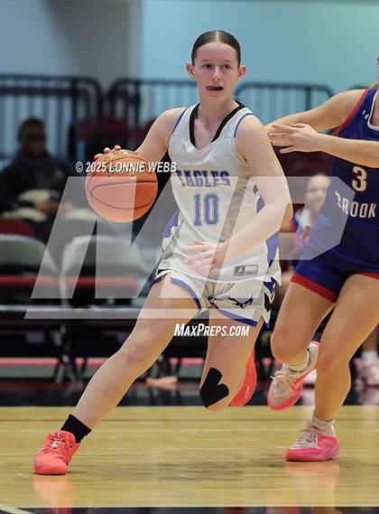 Thumbnail 1 in Dobbs Ferry vs Blind Brook (NYSPHSAA Section 1 Class B Semifinal) photogallery.