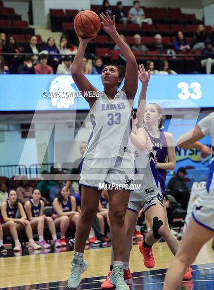 Thumbnail 2 in Dobbs Ferry vs Blind Brook (NYSPHSAA Section 1 Class B Semifinal) photogallery.
