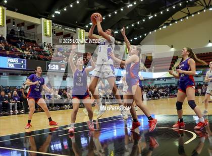 Thumbnail 2 in Dobbs Ferry vs Blind Brook (NYSPHSAA Section 1 Class B Semifinal) photogallery.