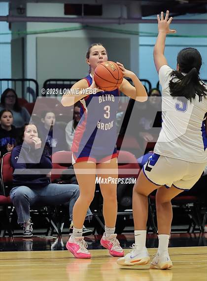Thumbnail 1 in Dobbs Ferry vs Blind Brook (NYSPHSAA Section 1 Class B Semifinal) photogallery.