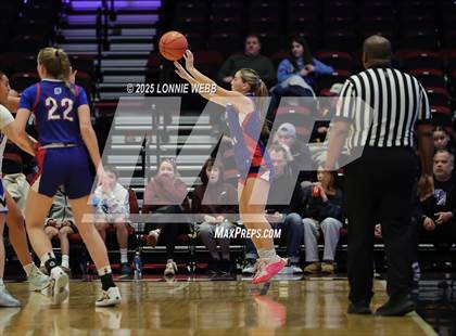 Thumbnail 2 in Dobbs Ferry vs Blind Brook (NYSPHSAA Section 1 Class B Semifinal) photogallery.